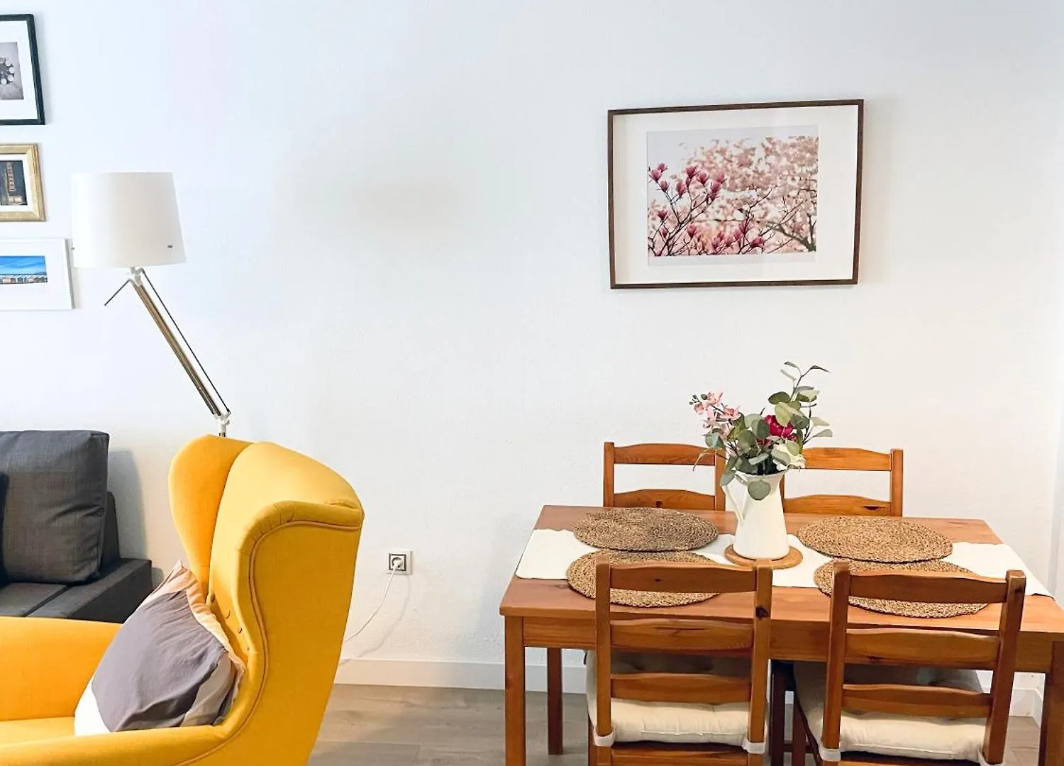 Apartamento Huerto de Monjas Boutique Céntrico con parking Málaga España