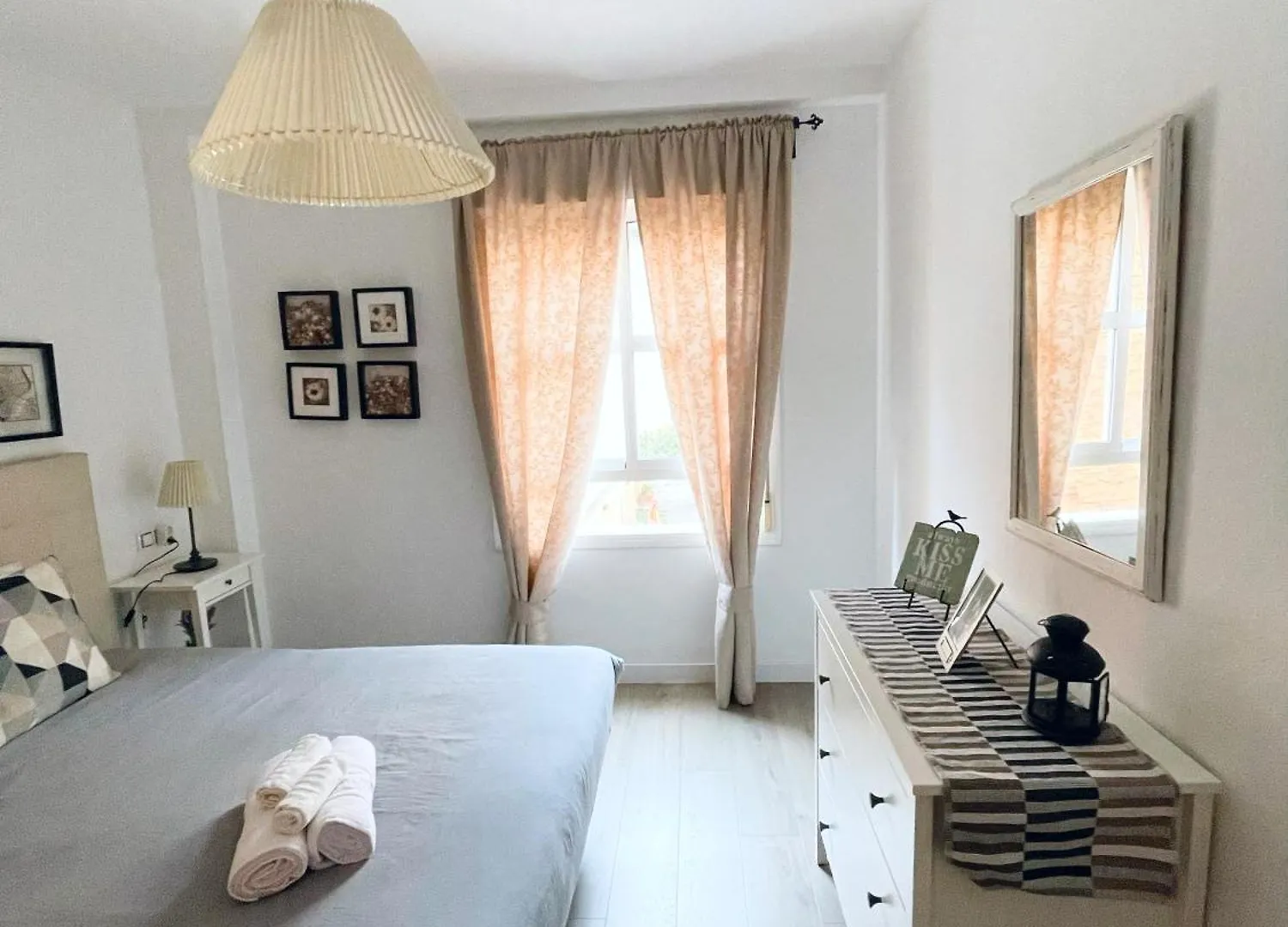 Apartamento Huerto de Monjas Boutique Céntrico con parking Málaga